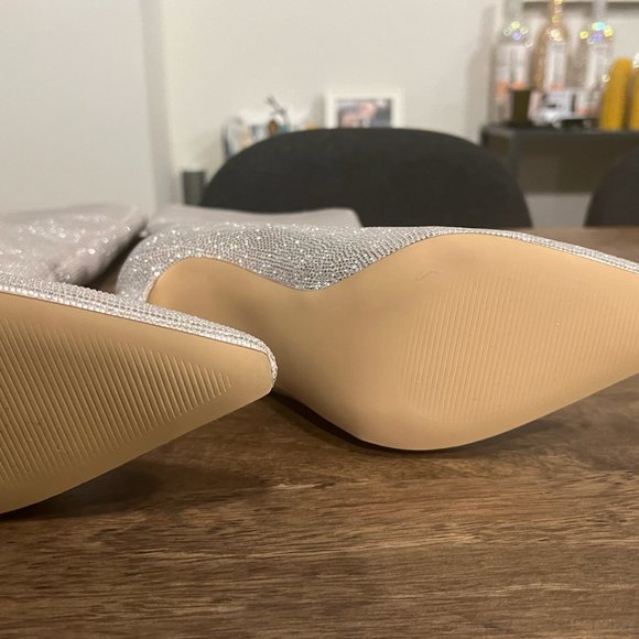 STEVE MADDEN RHINESTONE BOOTS - Picture 3 of 7